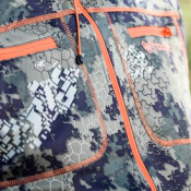 VESTE A CAPUCHE CAMO VERT/ORANGE HAUNTER - MODÈLE THON